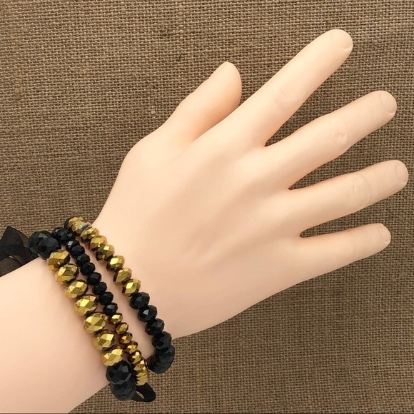 🌼 Set of 3 Black & Gold Glass Beaded Stretch Bracelets - Picture 3 of 3